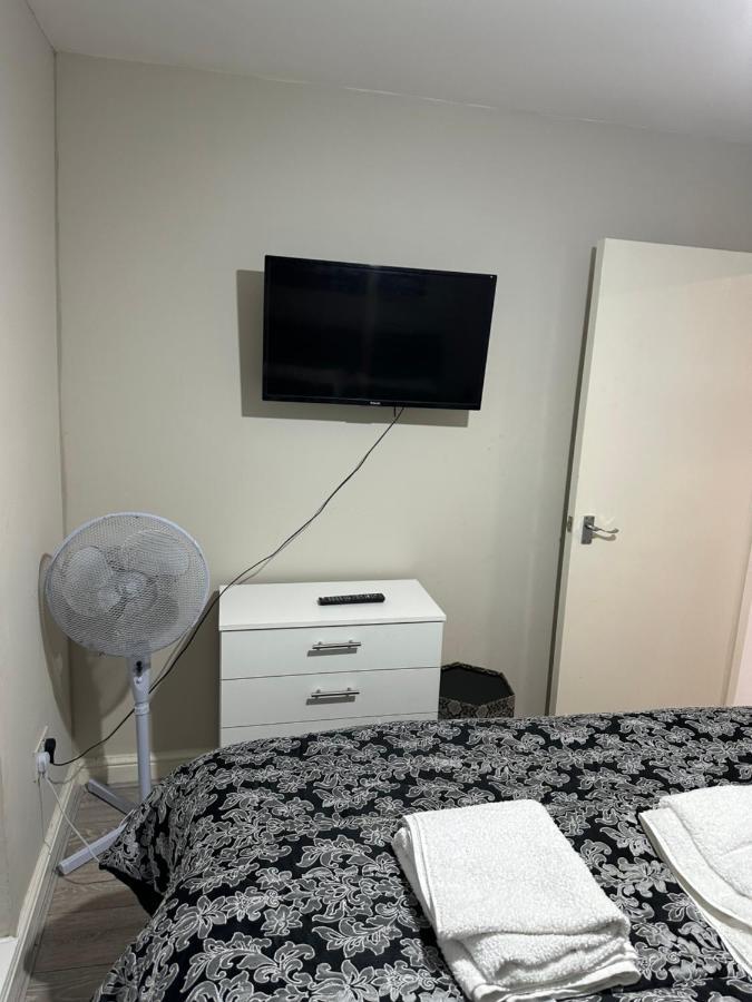 Beautiful Hoe Street First Floor One Bedroom Apartment B Walthamstow London Ngoại thất bức ảnh